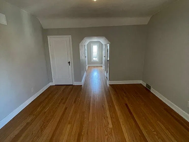 Largest 2nd floor bedroom (dormer hall view-front of house)