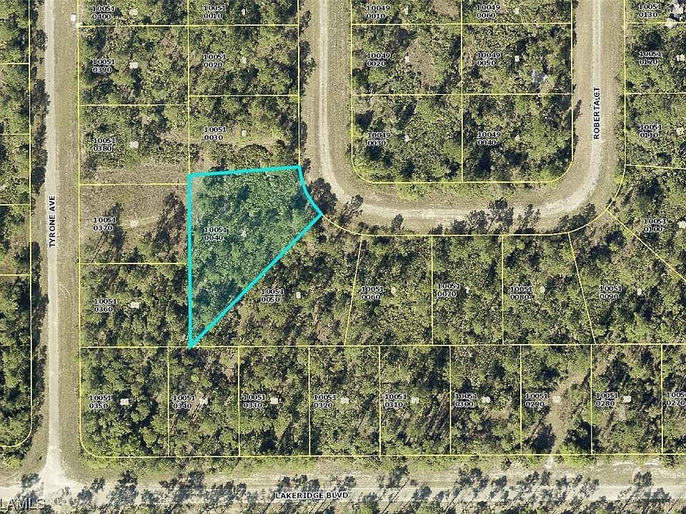 2nd image of 335 Roberta Ct