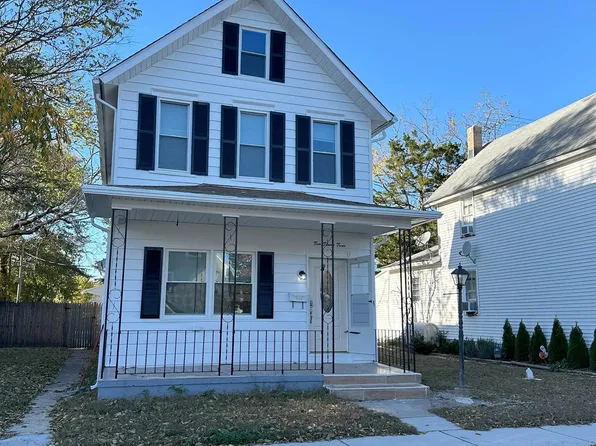 223 London Ave, Egg Harbor City, NJ 08215
