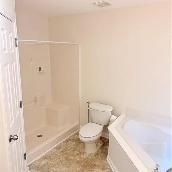64 Hill Crest Cir — Photo 3