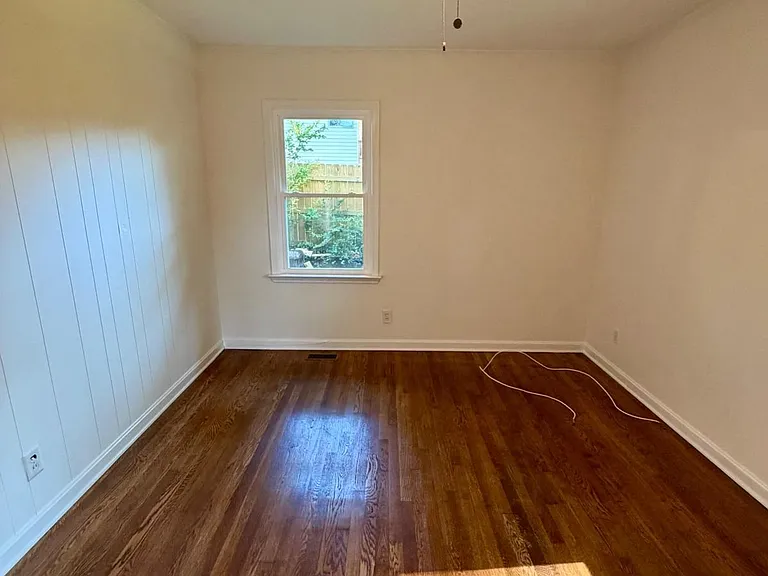 99 Norwood Ave NE #B — Photo 17