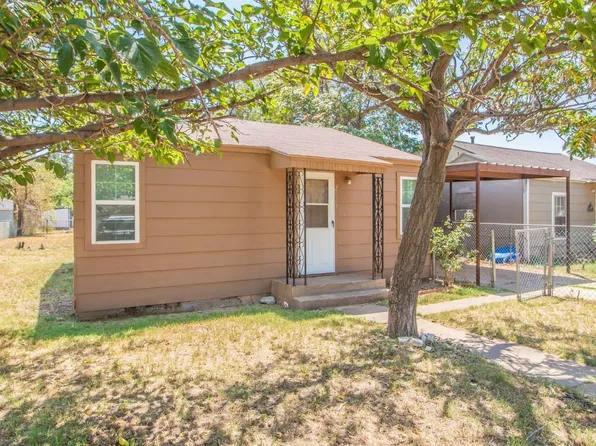 2609 1st St, Lubbock, TX 79415