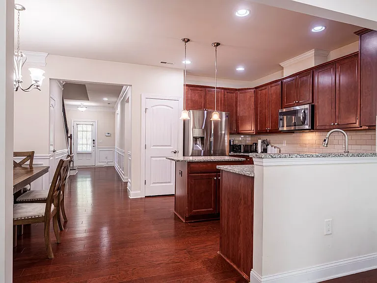 226 Daymire Glen Ln — Photo 13