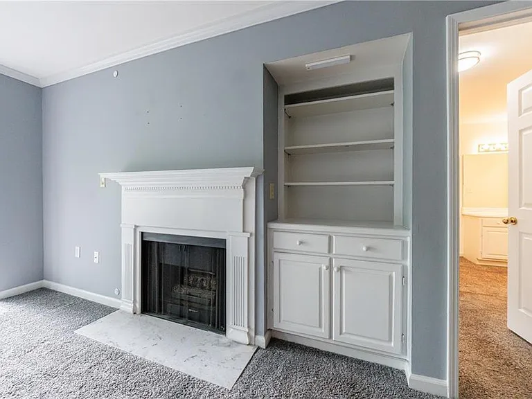 27306 Plantation Dr NE #306 — Photo 30