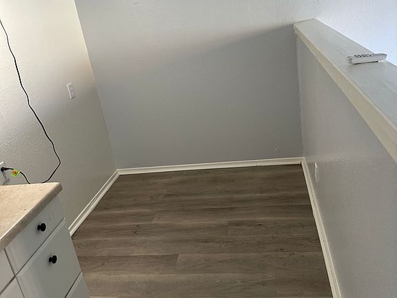5th image of 123 N Inez St APT 11