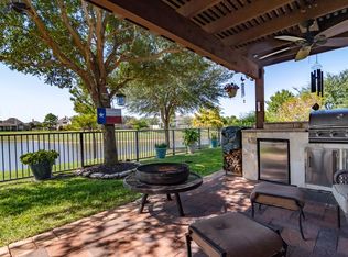 2602 White Falls Dr, Pearland, TX 77584