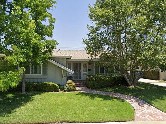 3rd image of 1120 N Greenpark Ave