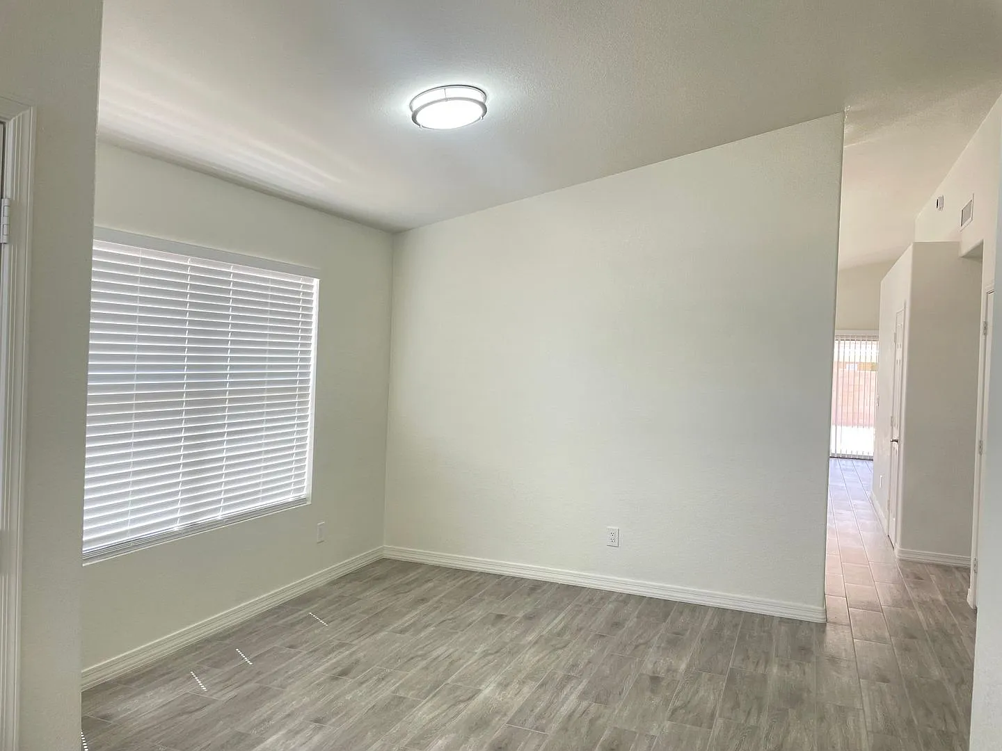 Full remodel, be the first to live in this Beauty, 3 bed /2 bath home in Clemente Ranch — Photo 4