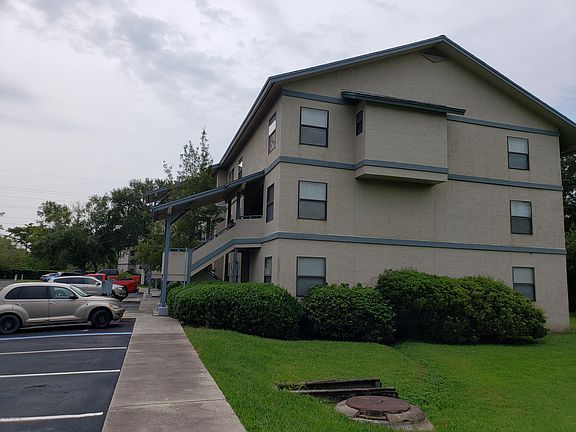 2nd image of 5615 San Juan Ave APT 405