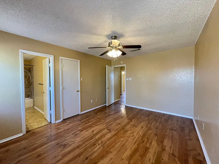 2806 Derby Dr — Photo 18
