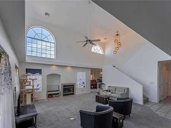 5th image of 2249 Pinta Rosa