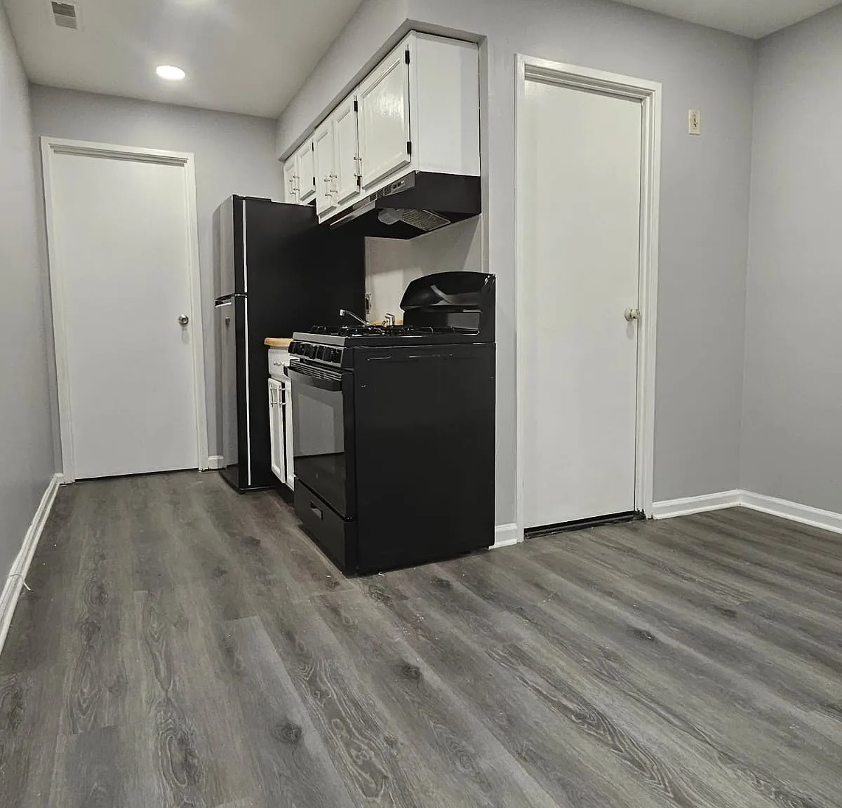 1 bed, $1,250 — Photo 1