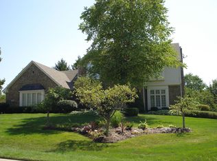 637 Silver Wraith Ct, Zionsville, IN 46077