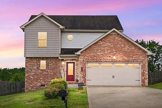 1st image of 1096 Castlerock Dr