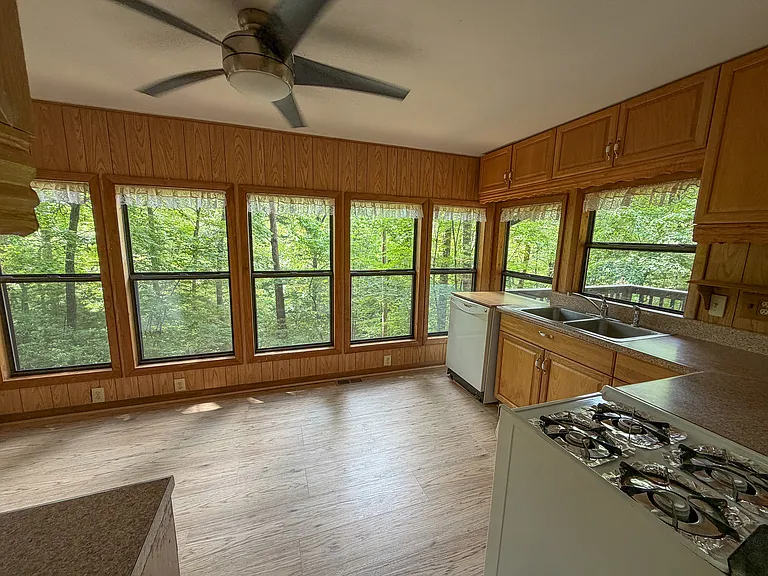 1253 Tipton Springs Rd — Photo 16