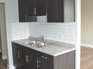 290 Maxwell, Winnipeg, MB R2K 0C7