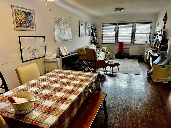 5th image of 240-15 68th Ave #7