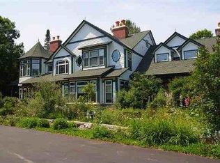 19964 Center Rd, Traverse City, MI 49686