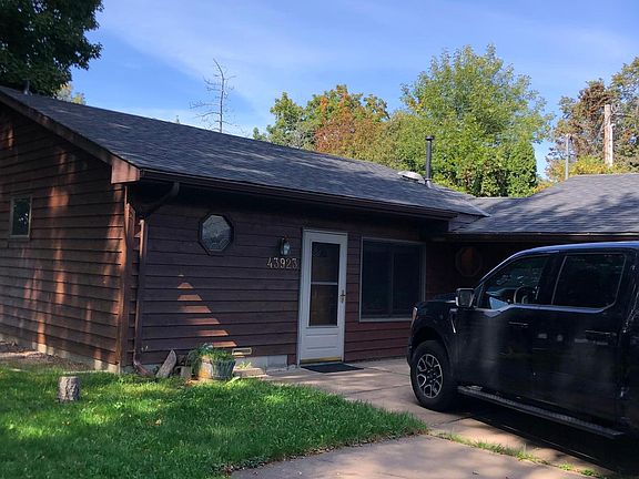 2nd image of 43923 Vista Rd