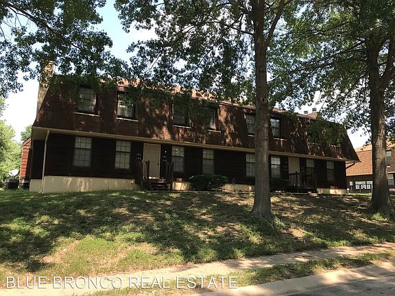 2nd image of 191 NW Vesper St #6509159