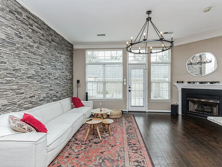 42753 Stadler Ln — Photo 19