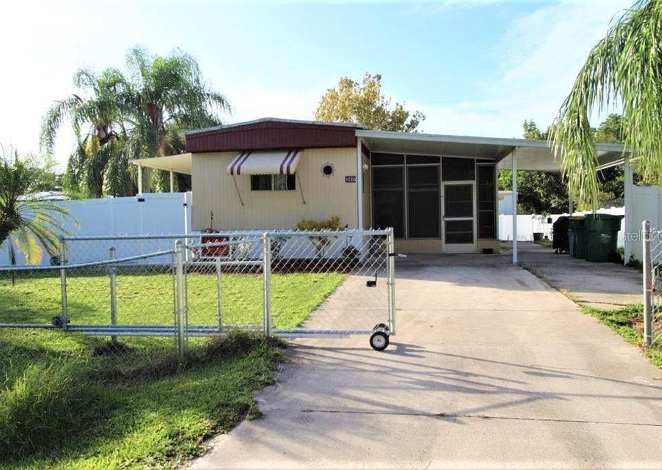 1st image of 15497 Sunkist Dr