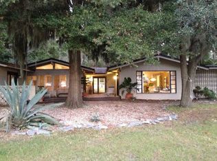 409 N Riverview Dr, Jekyll Island, GA 31527