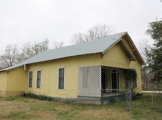 400 E Front St, Thorndale, TX 76577