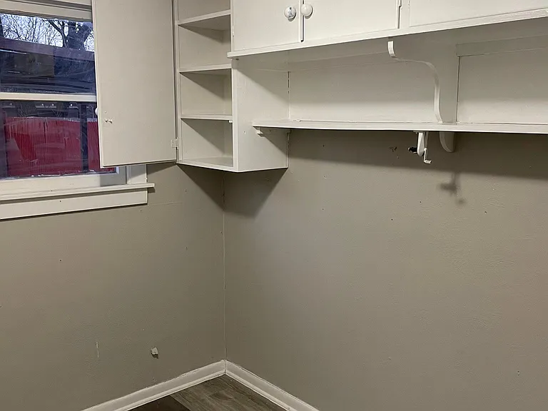 704 Williams Ave — Photo 23