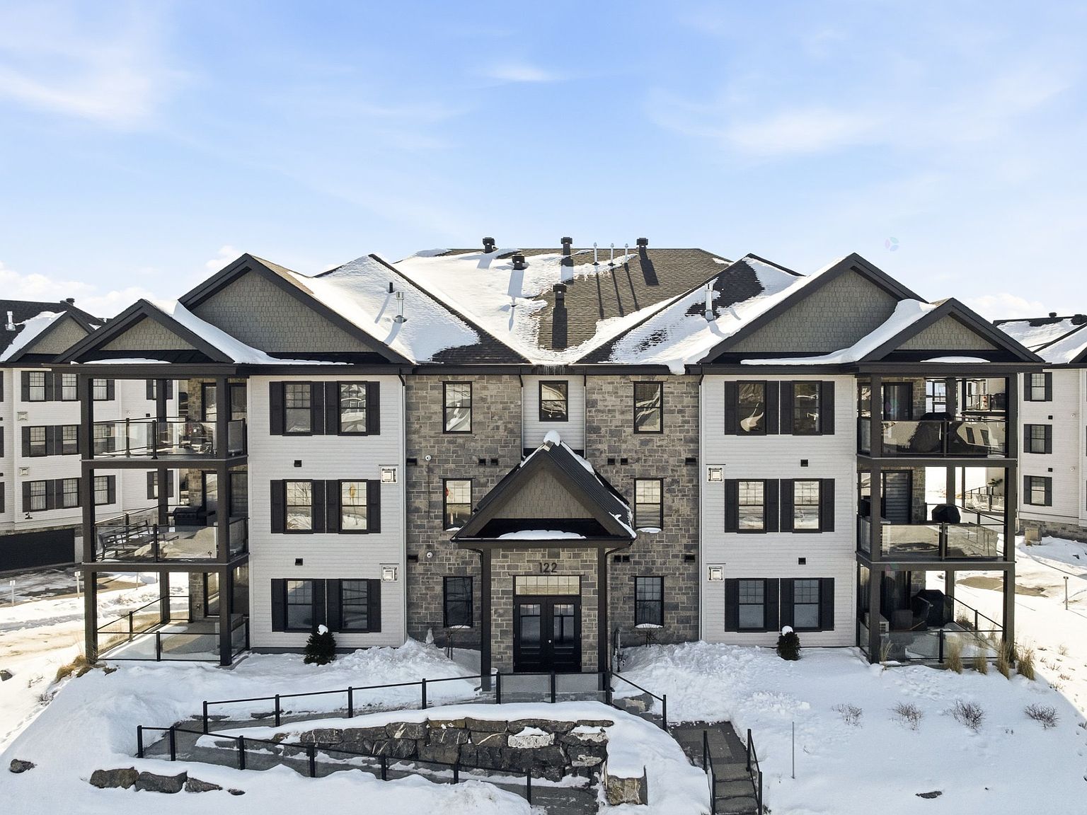 122 Rue De Laigle #102