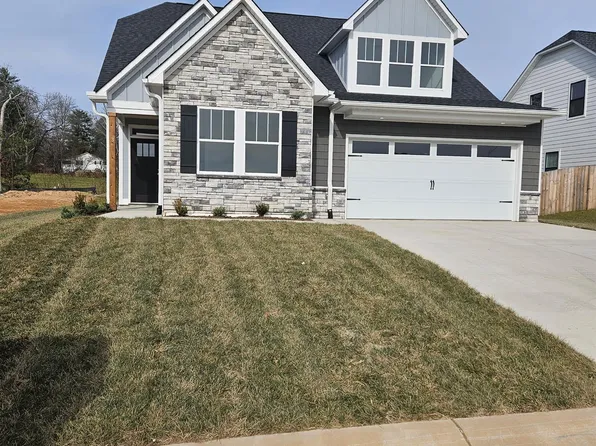 3 E Wilde Way, Fletcher, NC 28732