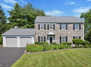 1604 Shamrock Pl, Maple Glen, PA 19002