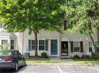 2105 Henry Ct, Mahwah, NJ 07430