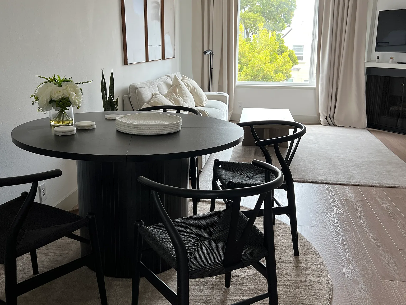 2 bed, 1.5 bath, $5,600 — Photo 4