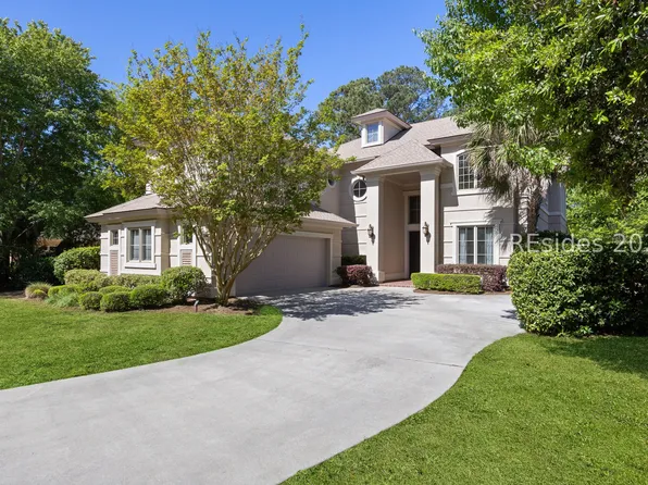 10 Manor Court Lane, Hilton Head Island, SC 29926