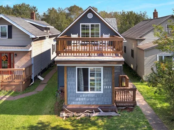 3923 E Itasca St, Superior, WI 54880
