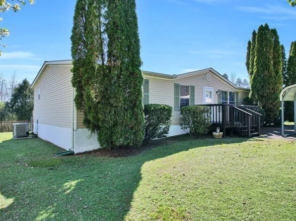 172 W Meadows Ln NE, Cleveland, TN 37312