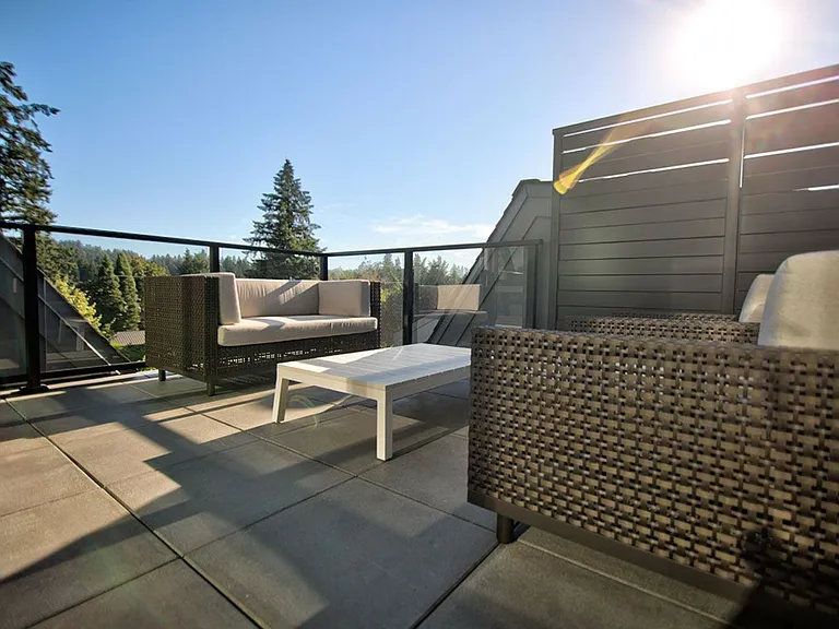 The Windward Apartments — Photo 8