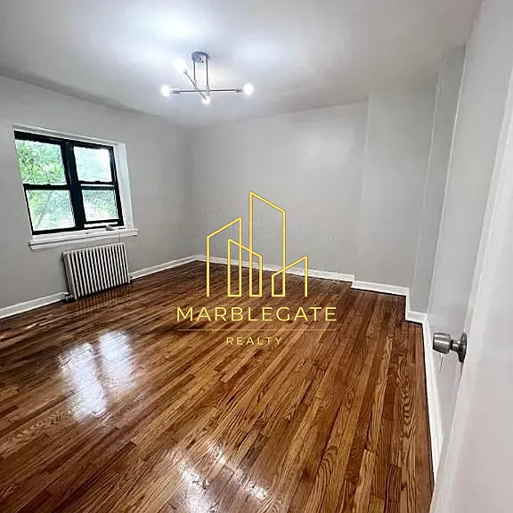 343-342 Schley St #B33 — Photo 3