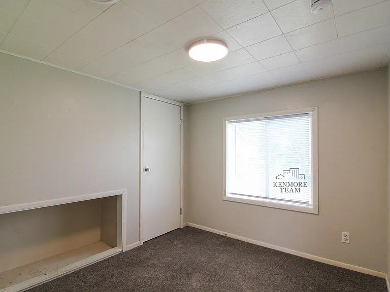 1021 Sanford Ave — Photo 12