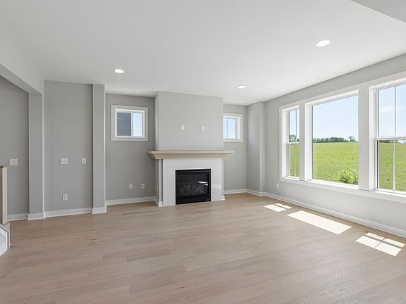 3rd image of 10409 Blackmoor Rd