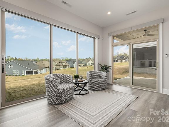 5th image of 14524 Crosswater Ln