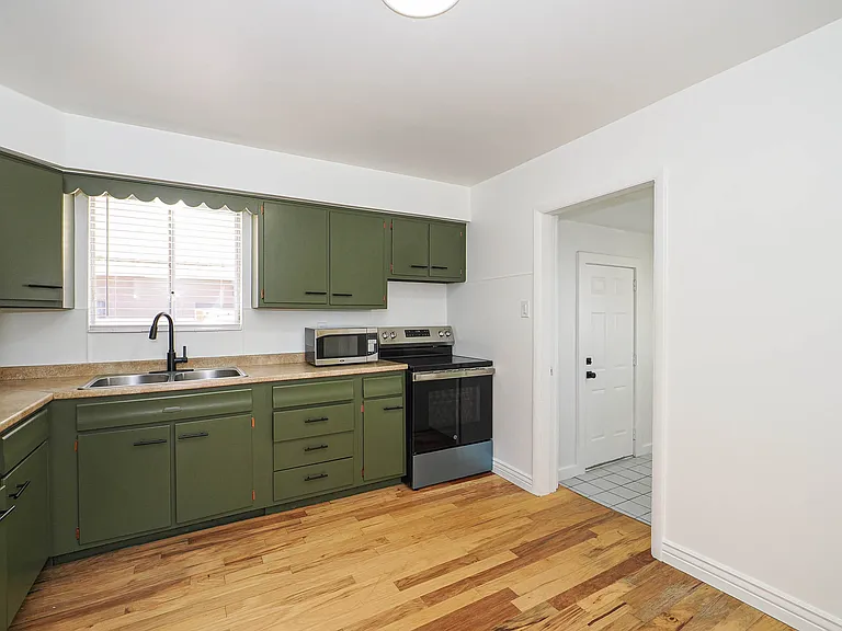 843 W Emeril Ave — Photo 13