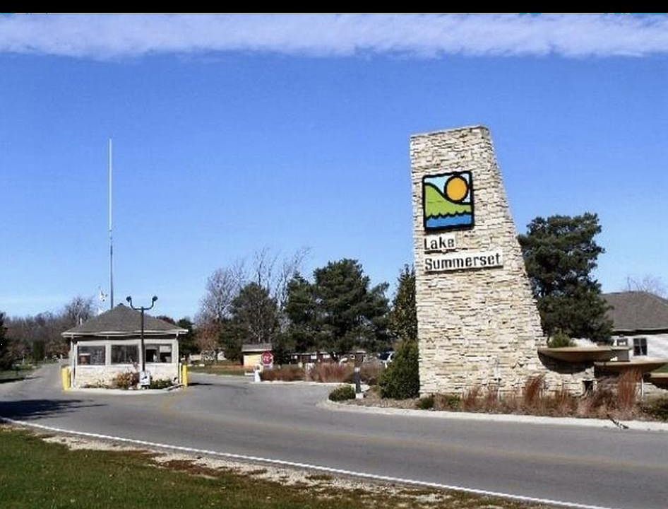1st image of 1294 Lake Summerset Rd