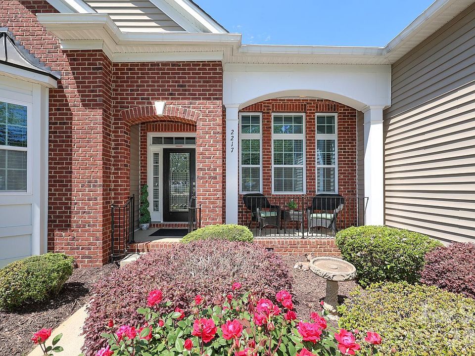1st image of 2217 Chapel Gate Dr