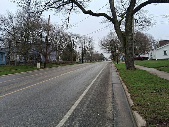 4th image of 125 W Beecher St