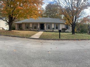 105 Terrace Mnr, Glasgow, KY 42141