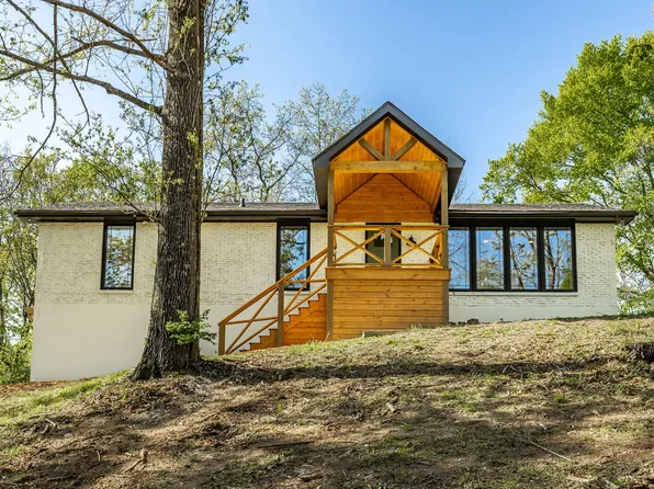 7866 Old Charlotte Pike, Nashville, TN 37209