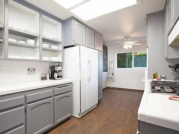 2nd image of 4440 Date Ave