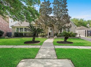 2107 Palm Castle Dr, League City, TX 77573